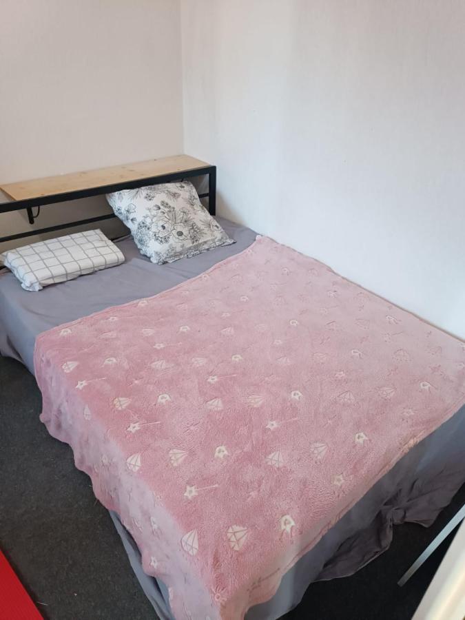 Plein Centre Ville Appartement Salon-de-Provence Ngoại thất bức ảnh